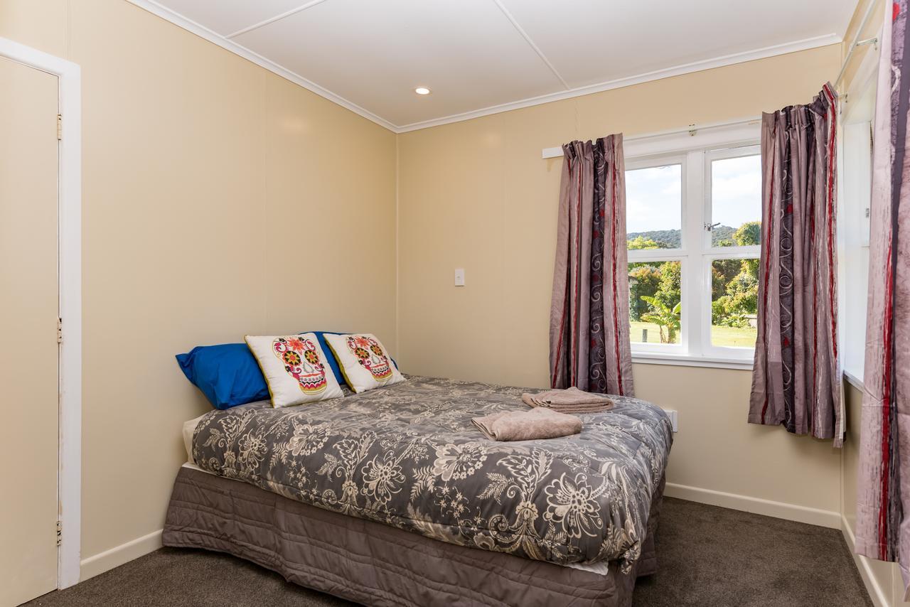 Waitangi Beach Bach 30B Kültér fotó