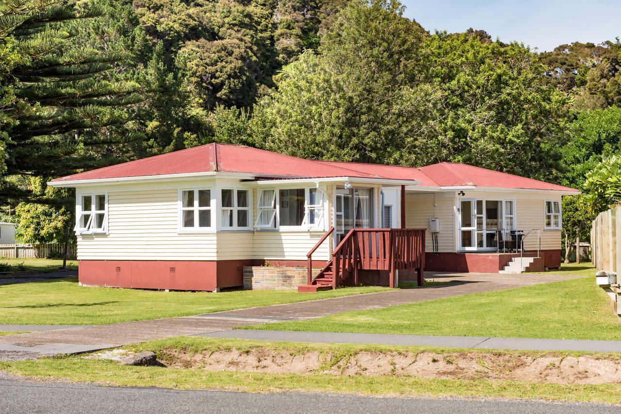 Waitangi Beach Bach 30B Kültér fotó